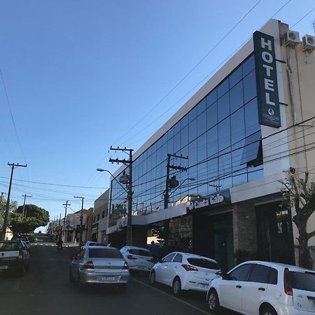 Hotel E Restaurante Canta Galo Jacarezinho Kültér fotó