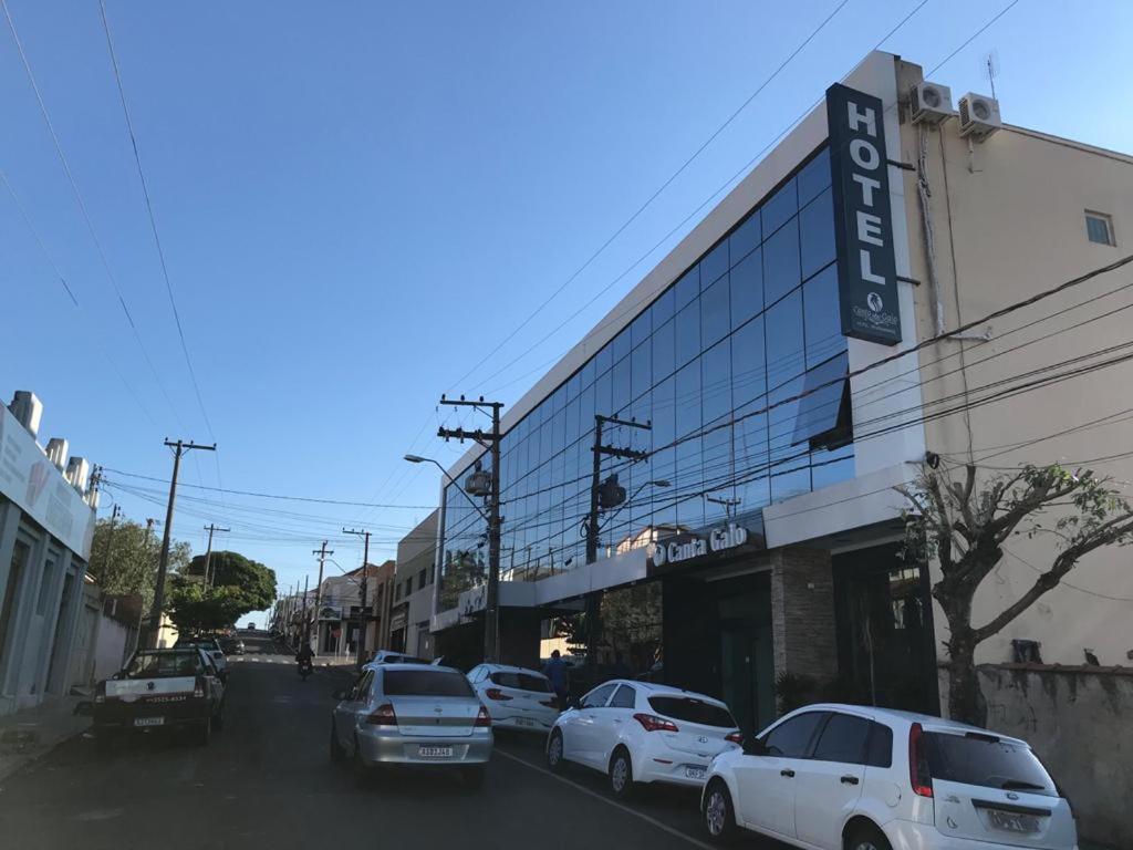 Hotel E Restaurante Canta Galo Jacarezinho Kültér fotó