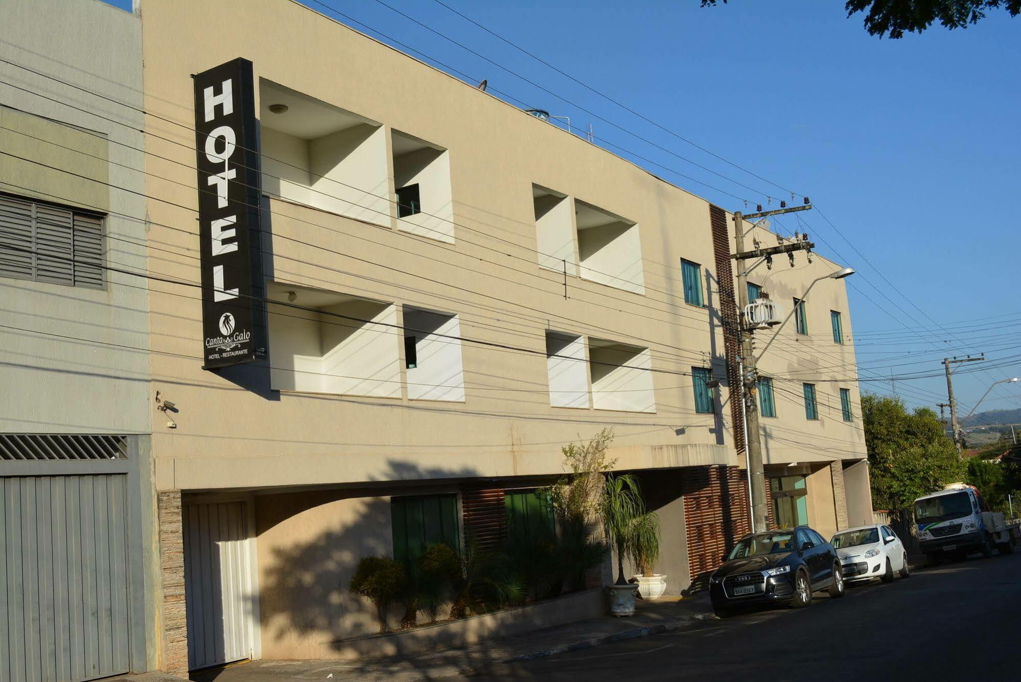 Hotel E Restaurante Canta Galo Jacarezinho Kültér fotó